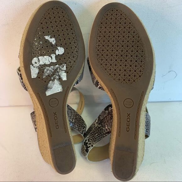Geox Taupe snakeskin leather wedge espadrilles 39 - Picture 8 of 8